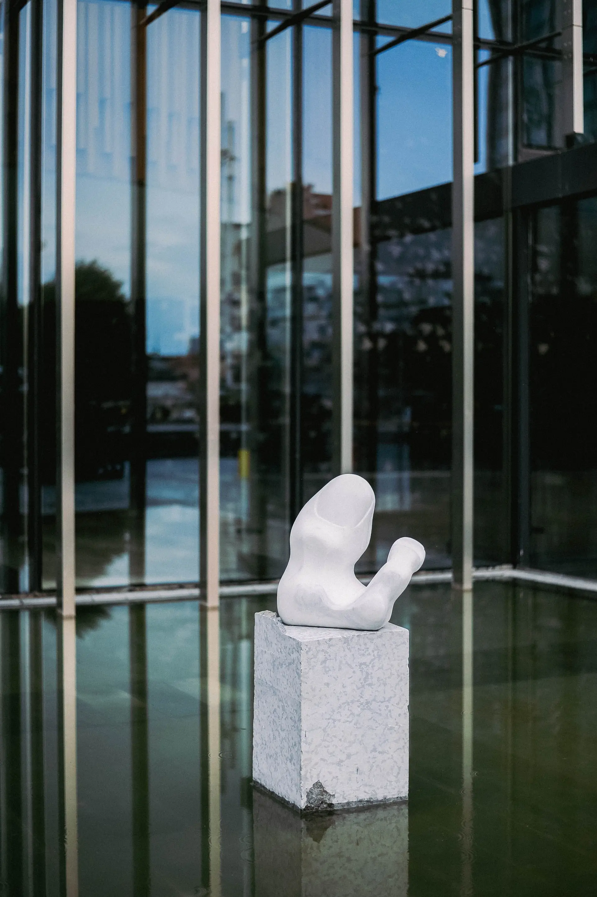 Cloud Line - Minimalist sculpture